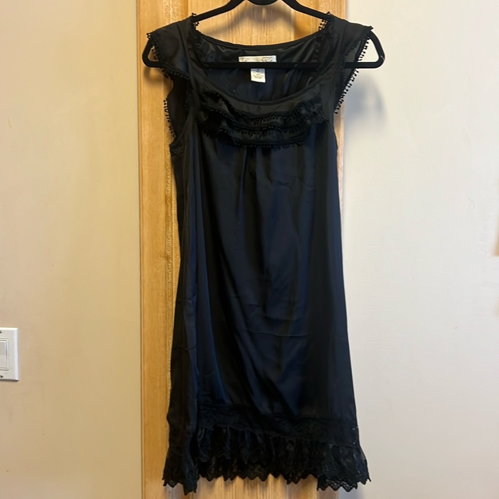 Love Notes black satinish dress with cap sleeves